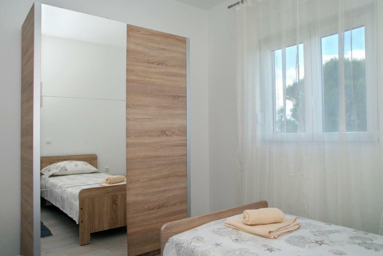 Holiday Home Luka Zadar Eksteriør bilde